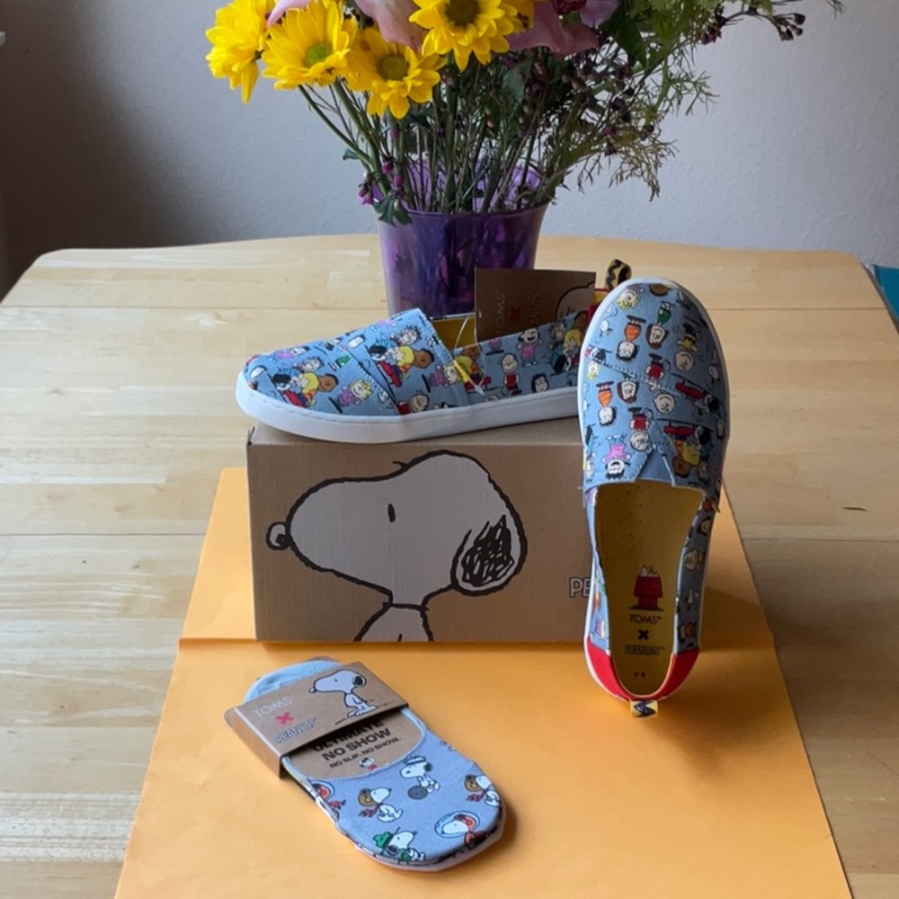 🐾 TOMS X PEANUTS ALPARGATA SHOE BUNDLE 🐾 NWT 🐾 - Picture 13 of 15